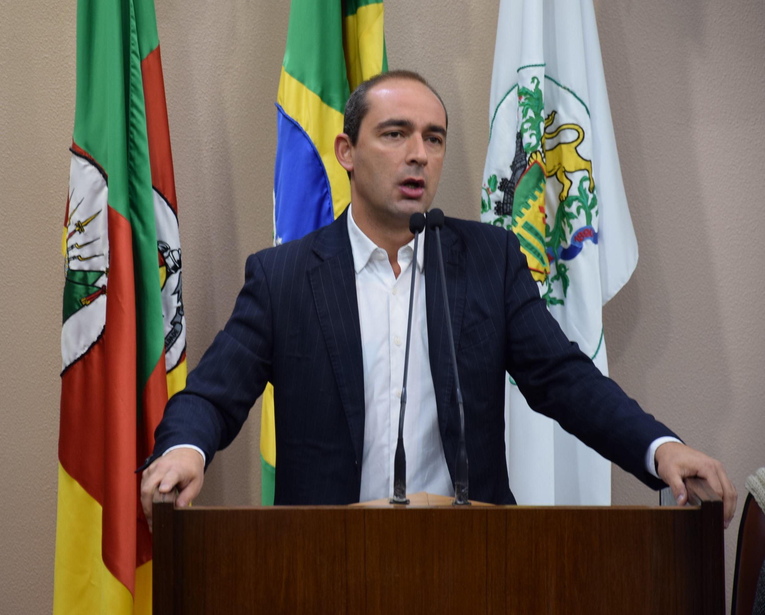 Leia mais sobre Rodrigo Beltrão apresenta projeto de regulamentação de plebiscito, referendo e iniciativa popular