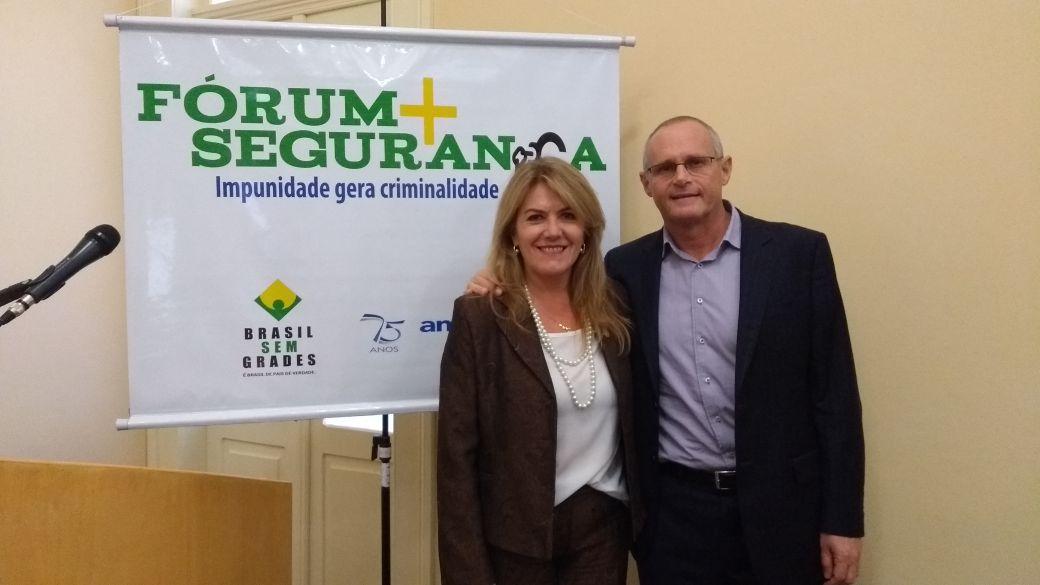 Paula Ioris participa do Fórum Mais Segurança: Impunidade gera Criminalidade