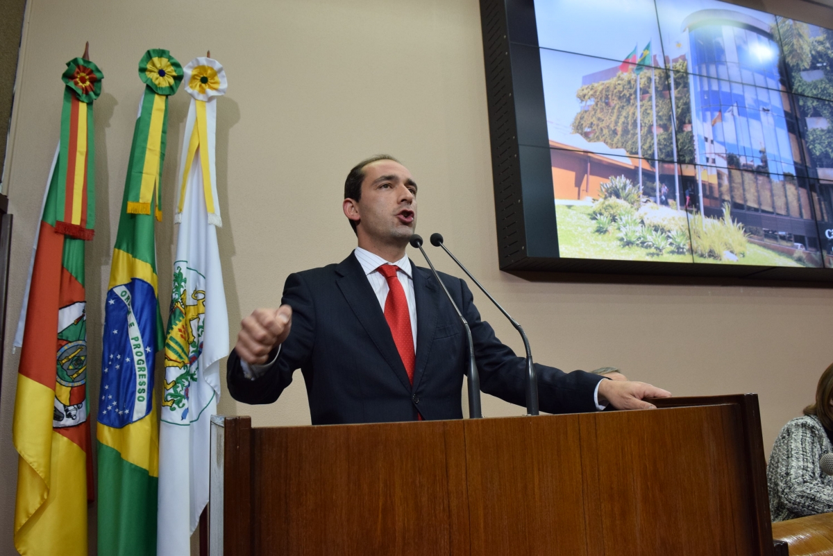Leia mais sobre Rodrigo Beltrão reivindica funcionamento da UPA da Zona Norte