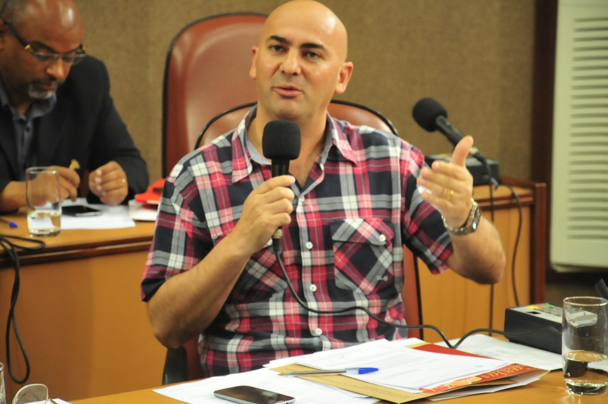 Jaison Barbosa apoia indicação para isenção do ISSQN dos táxis-lotação