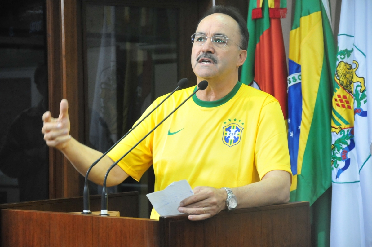 Vereador Mauro Pereira critica o baixo preço pago aos produtores rurais do município