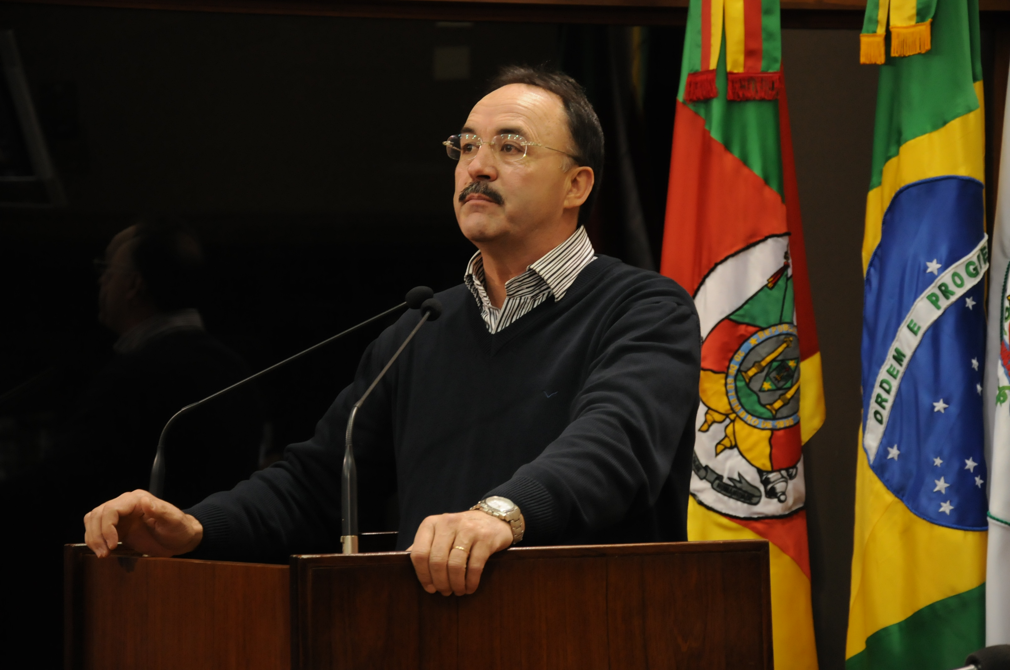 Leia mais sobre Mauro destaca resposta do governo federal à moção sobre combate à corrupção