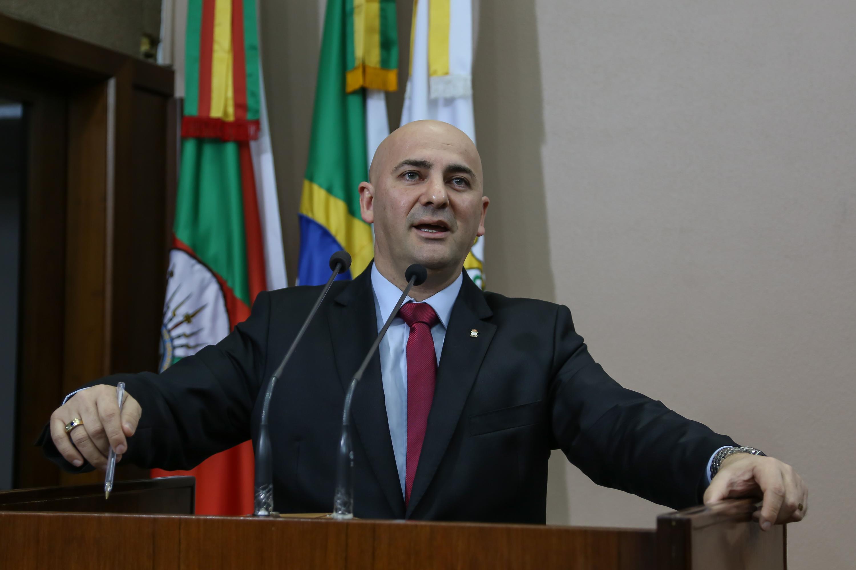 Aprovada a reinstalação da Comissão Temporária Especial de Regularização Fundiária de Caxias do Sul