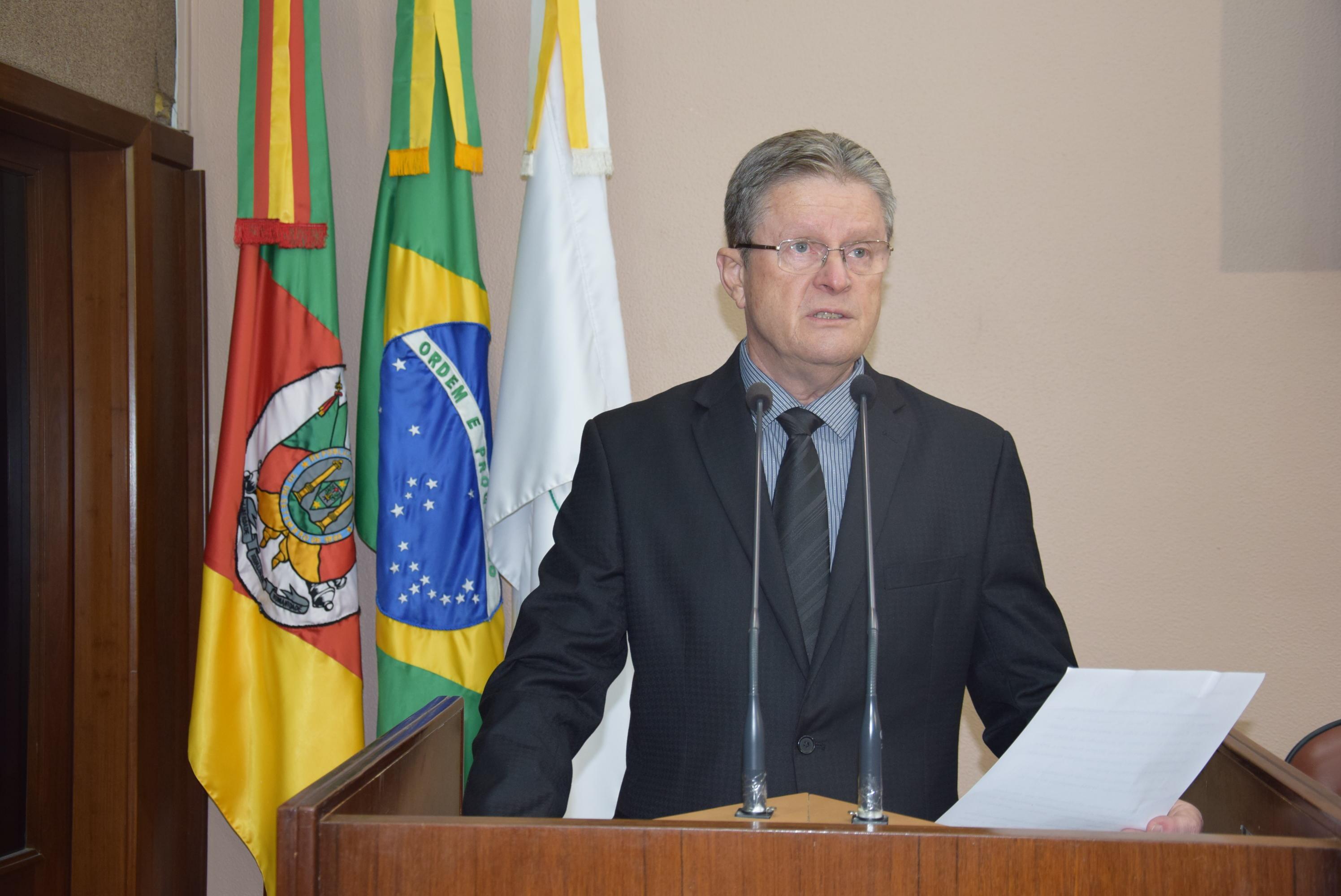 Leia mais sobre Flavio Cassina comemora a marca de 4,4 mil filiados do PTB em Caxias