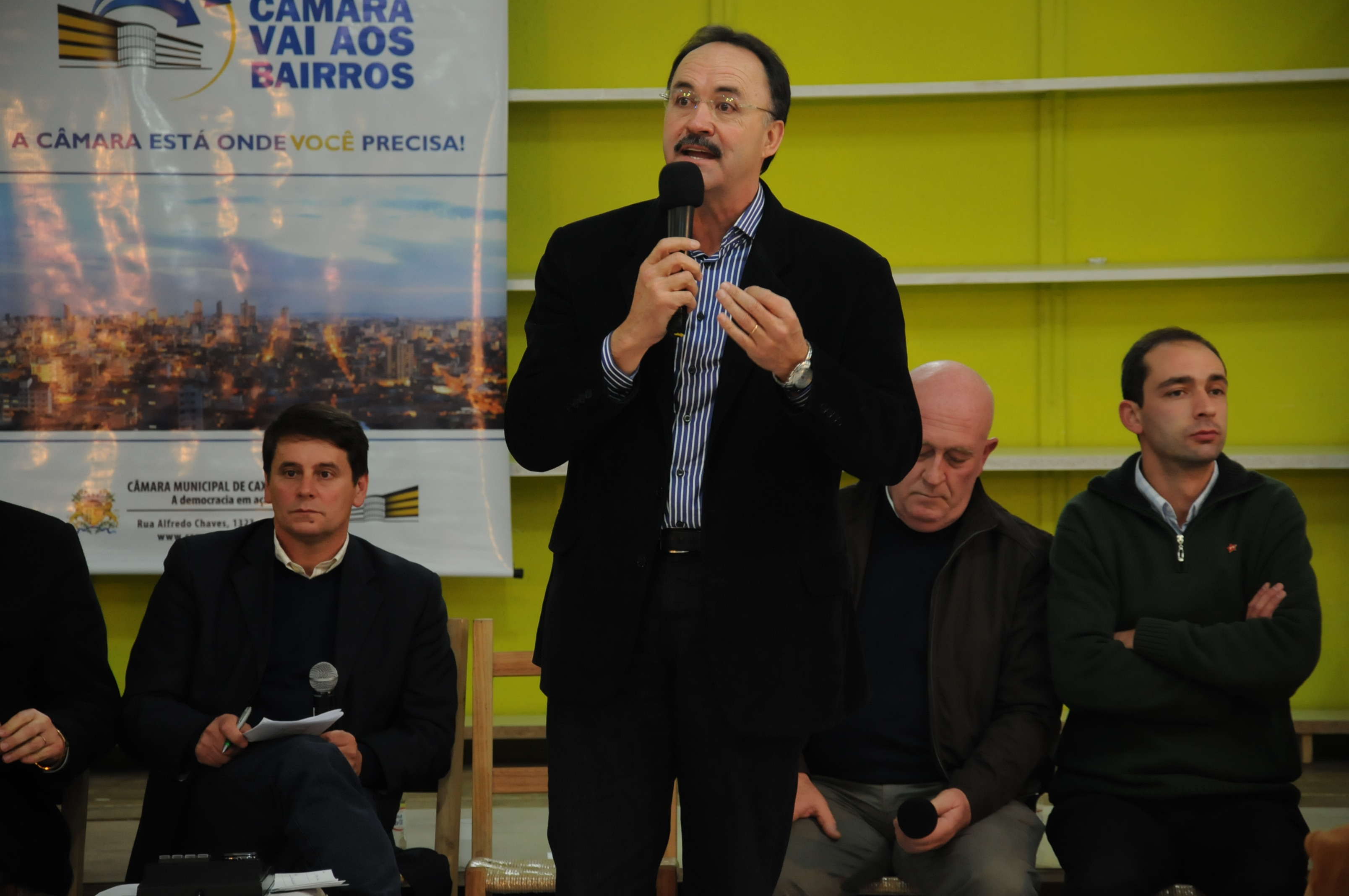 Mauro Pereira/PMDB elogia encontro com moradores da região do Esplanada