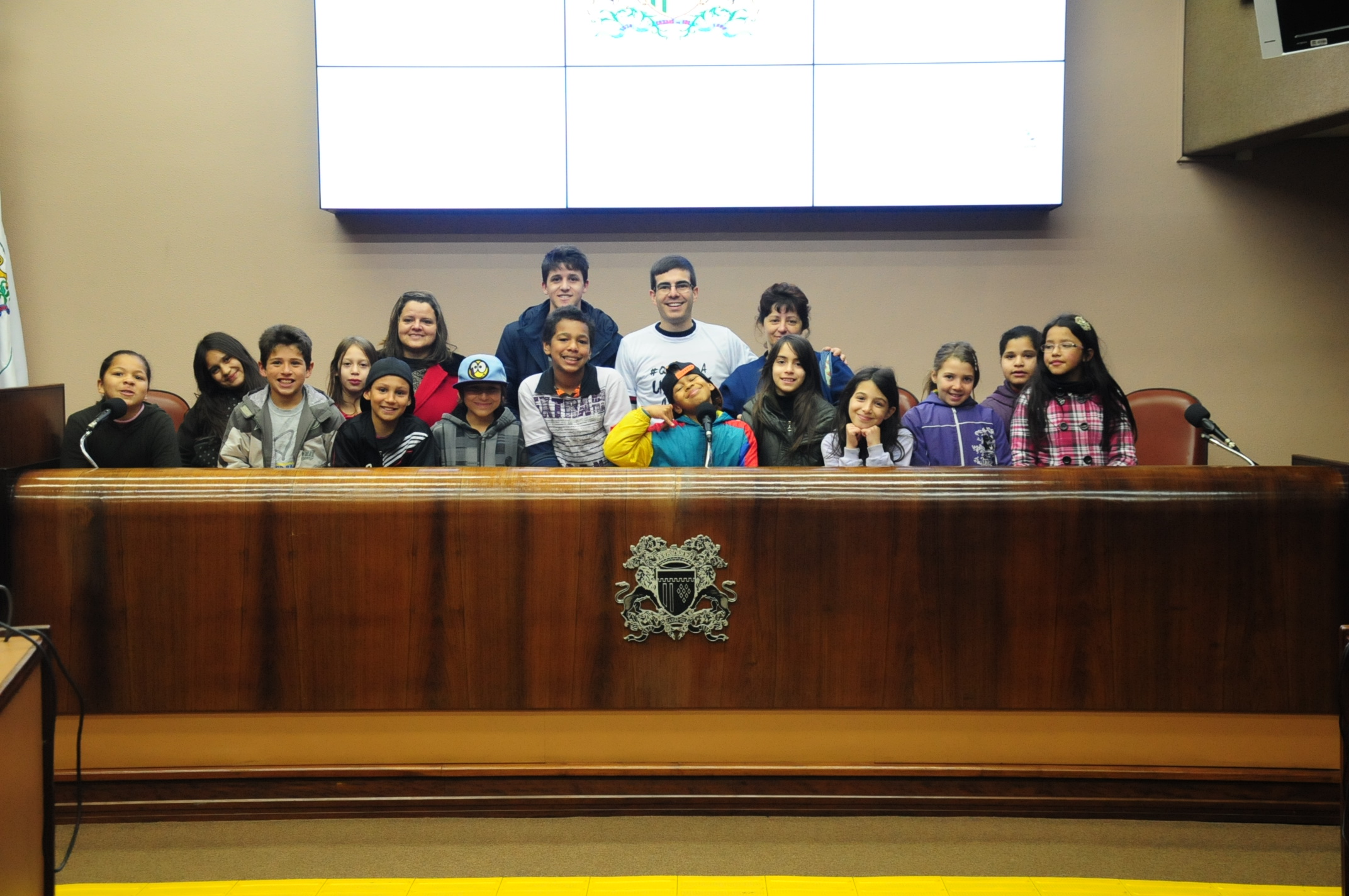 Câmara é visitada por alunos da Escola Municipal Machado de Assis