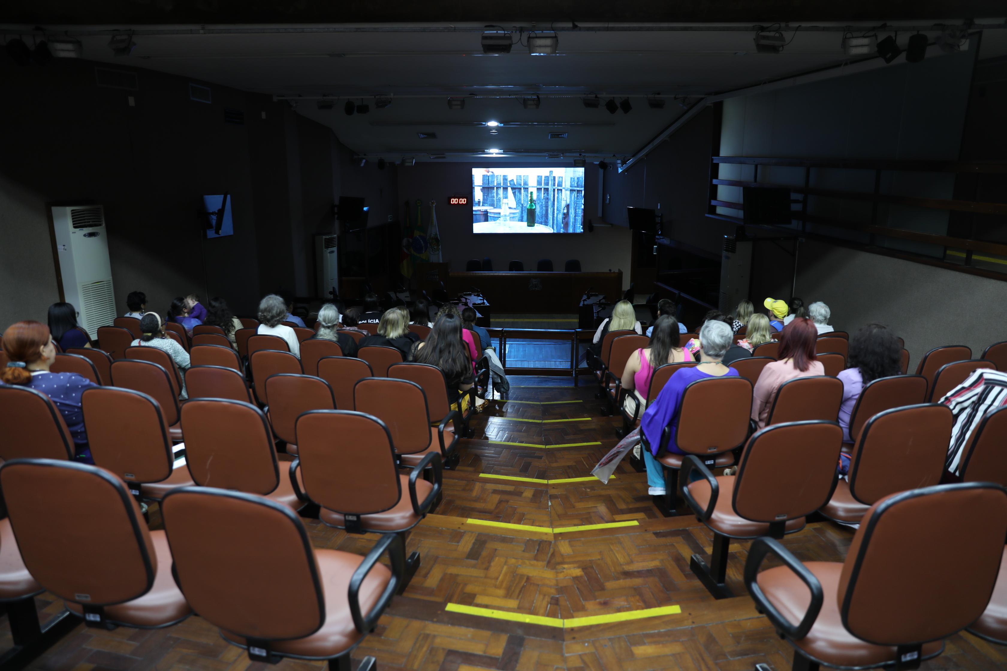Procuradoria Especial da Mulher realiza sessão de cinema para celebrar o Dia da Mulher