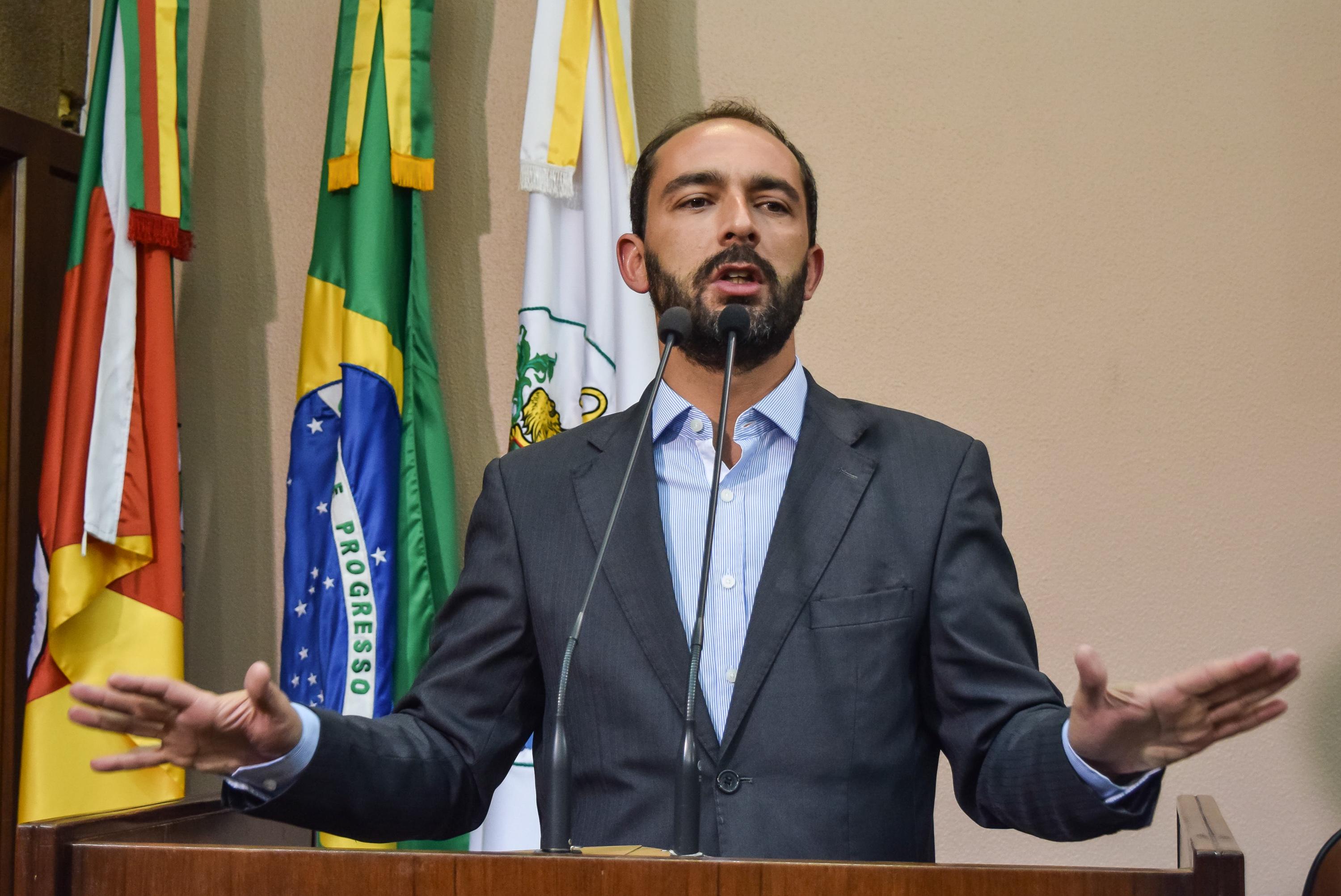 Beltrão condena a exclusão do PT das Comissões na Câmara