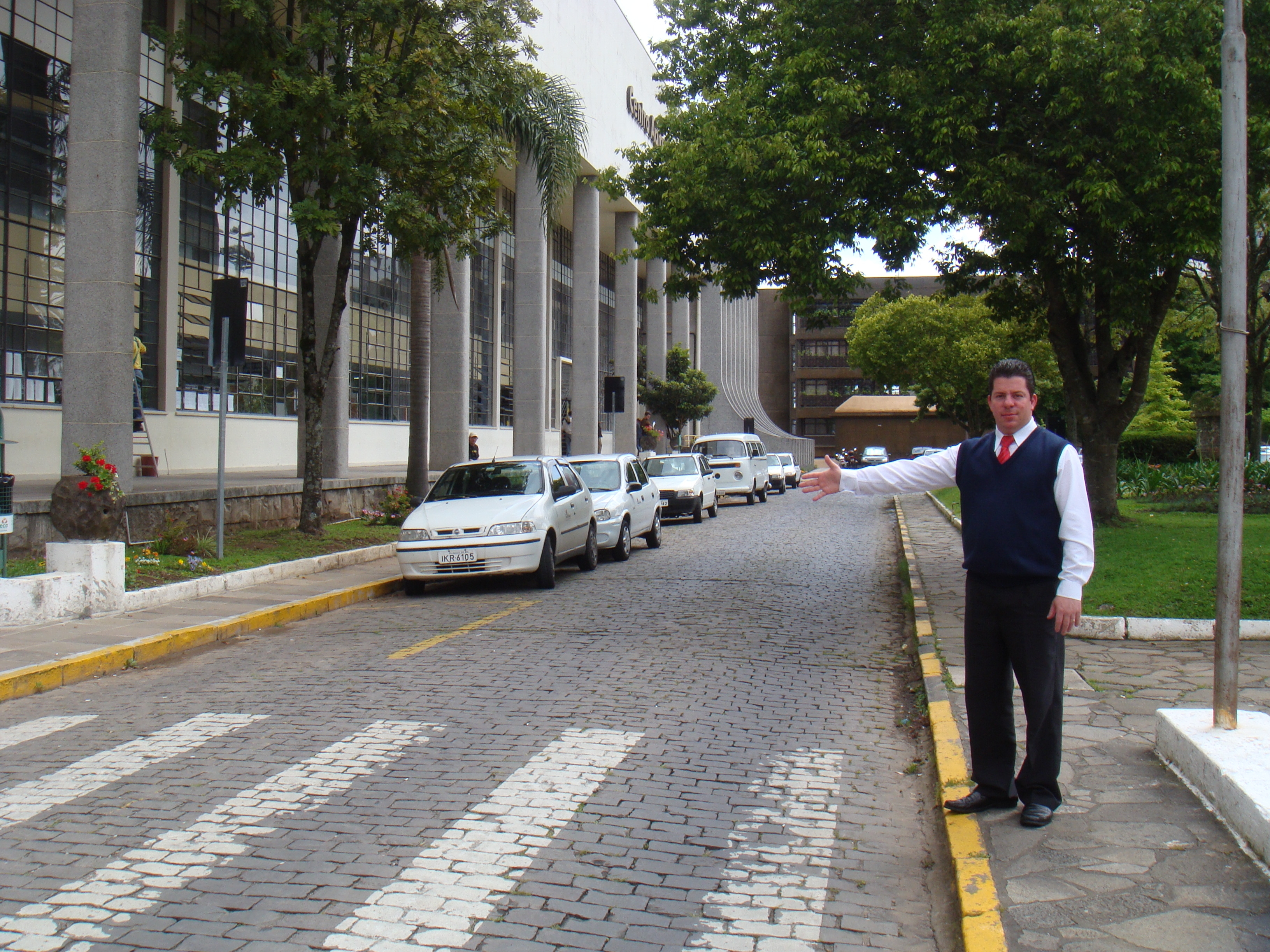 Leia mais sobre Renato Nunes apresenta indicação para Executivo implantar Campanha de Trânsito