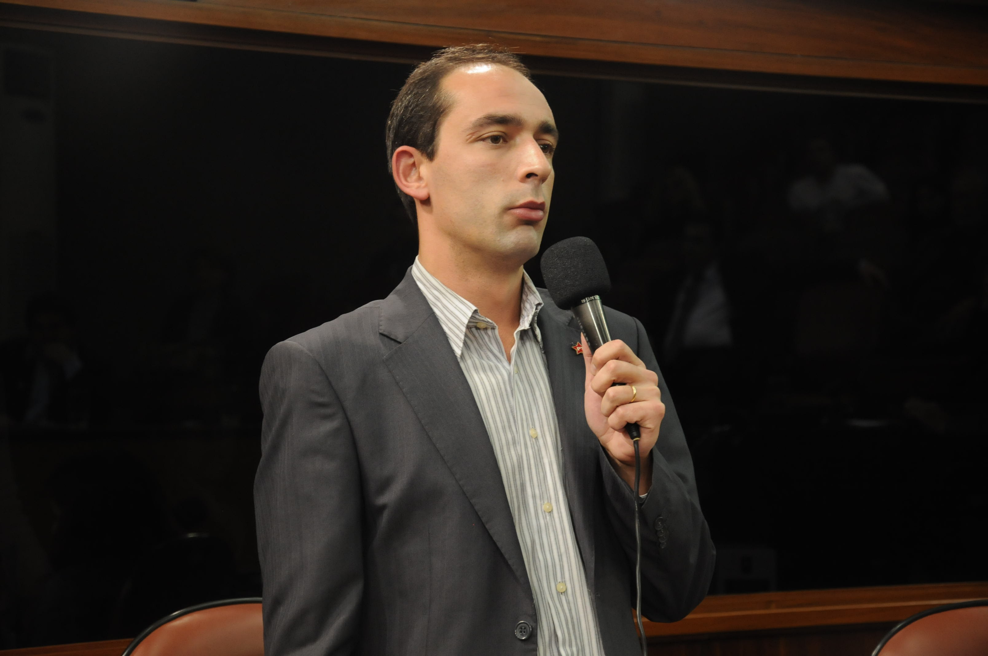 Leia mais sobre Deputado estadual vem a Caxias apoiar a economia solidária
