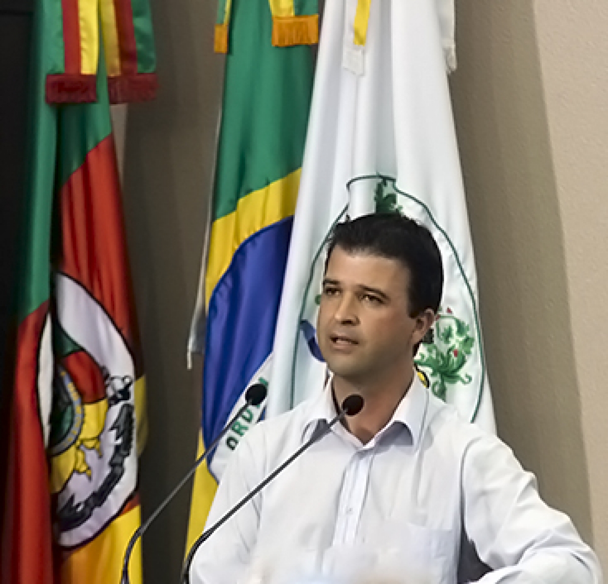 Leia mais sobre Vereador Neri participa de reunião do Orçamento Comunitário do Bairro São Leopoldo