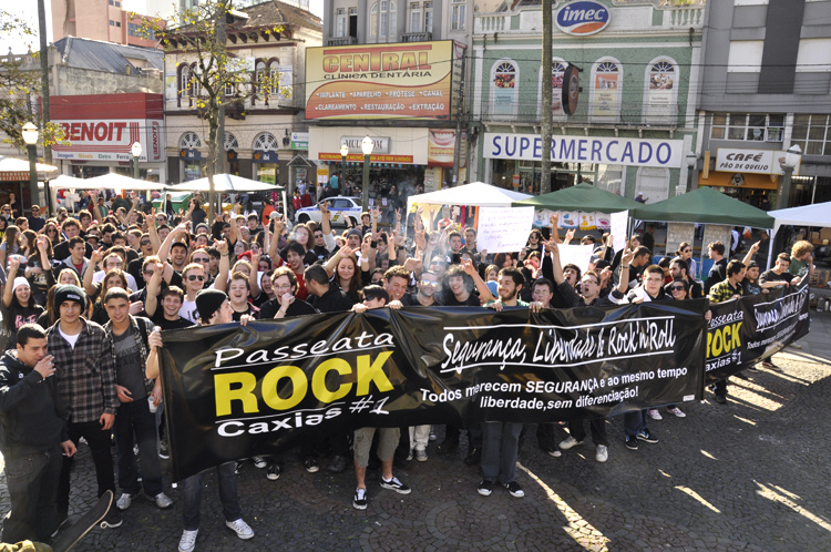 Leia mais sobre Vereador incentiva manifestações como a Passeata do Rock